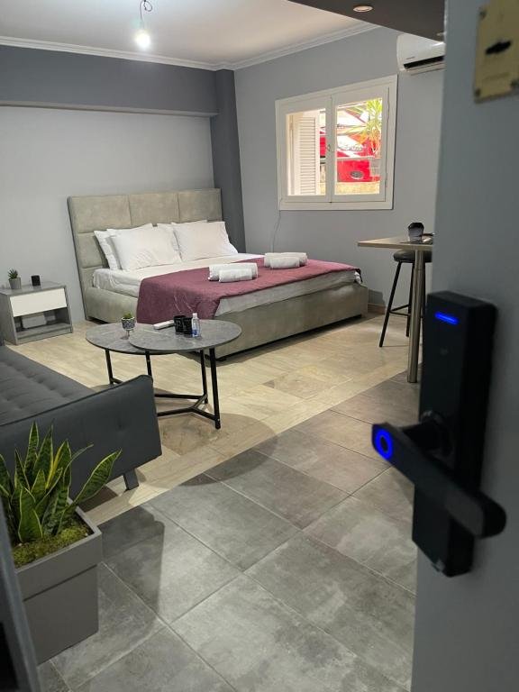 Gyzi Athens Apartment